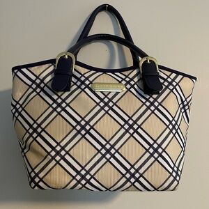 Tupperware Rare 2017 Insulated Lunch Bag. Ware on Handle. Tupperware Collectors